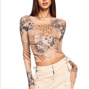 I AM GIA IZAR LONG SLEEVE TOP ❤️